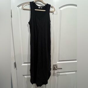 Elegant Black Sleeveless Dress